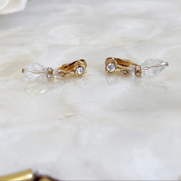 Vintage Gold Tone CZ Aurora Borealis Crystal Bead Dangle Clip Earrings 1.25” - Picture 6 of 11